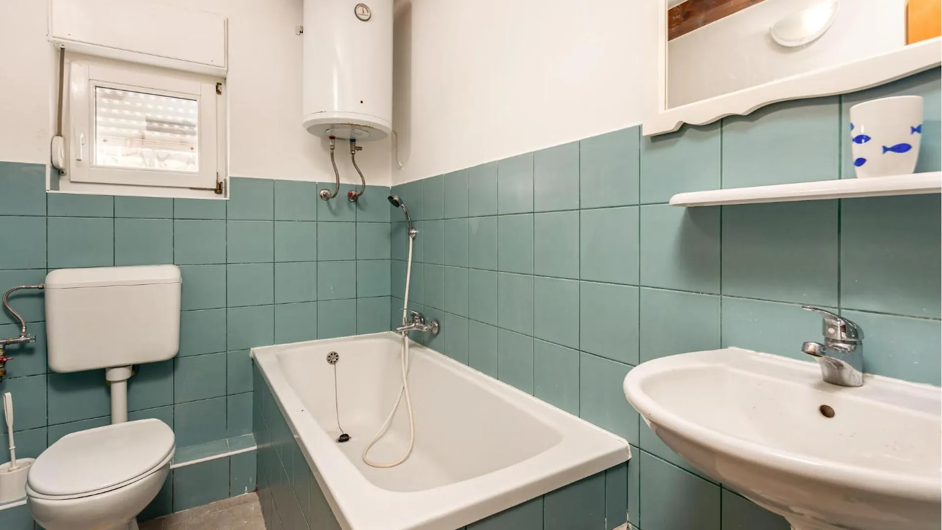 1 Bedroom Awesome Apartment In Banjol クロアチア