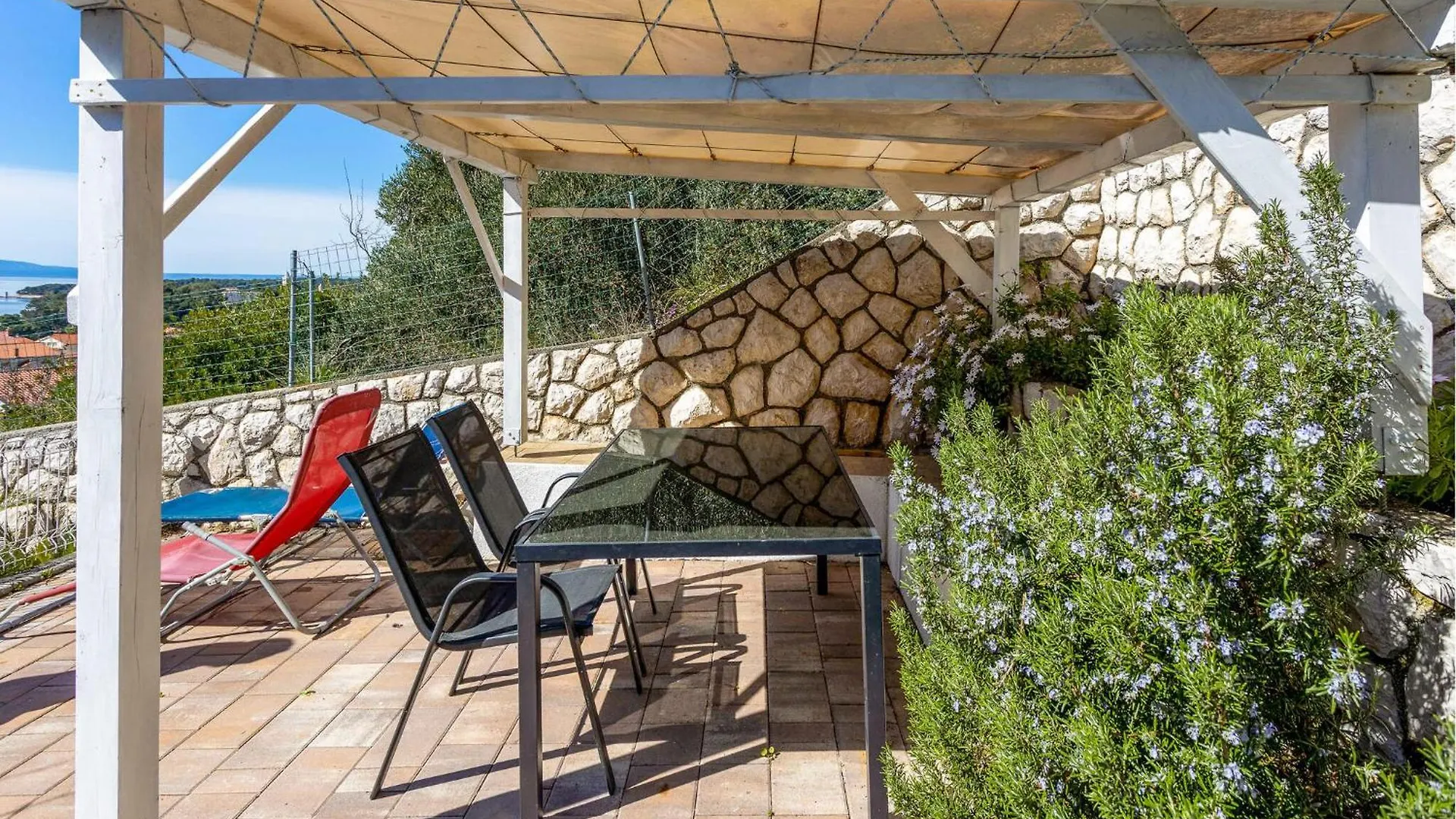 1 Bedroom Awesome Apartment In Banjol